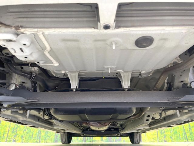 下回りがきれいなうちに、防錆加工の施工がオススメ。降雪地域はもちろん、沿岸部にお住いの方や、趣味でマリン・ウィンタースポーツをされる方にご好評いただいております。