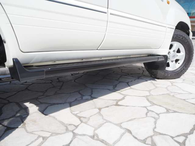 ���X�̃X�}�z�p�y�[�W���������܂���������y���A���₷���ł���!�g�b�v��ʂɃV���[�g�J�b�g��u�����Ƃ��\�ł����A�h���X�͂�����&rArr; http://clover-cars.spcar.jp