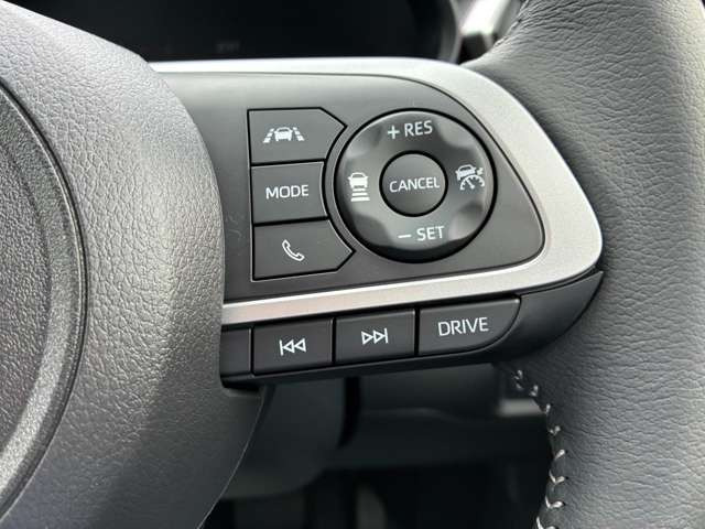 �A�_�v�e�B�u�N���[�Y�R���g���[��!�ȒP�ȃX�C�b�`����ŁA��s�ԂƂ̋����𑪒肵�A�ԊԂ�ۂ������I�ɉ��E�������܂��B�Ԋԋ������ݒ�\�B