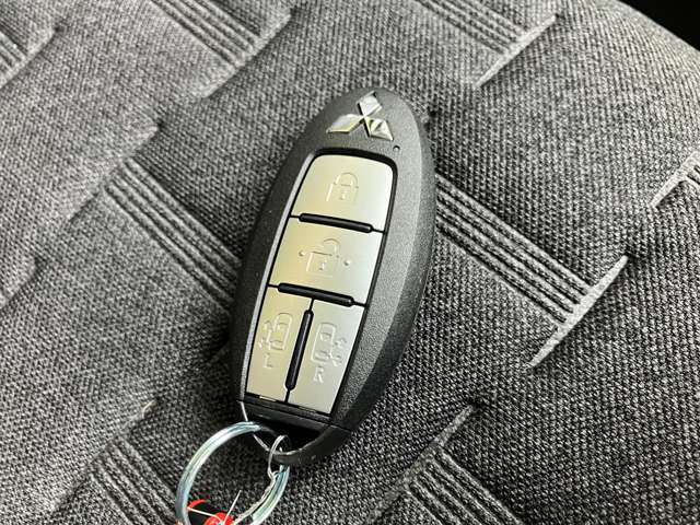 ���L�[���X�I�y���[�V�����V�X�e�����X�}�[�g�L�[���g�т��Ă���΁A�L�[���|�P�b�g�Ȃǂ���o���Ȃ��Ă��h�A�̎{���E��������уG���W���n�����o���܂�!����̗}���ɍ������ʂ𔭊�����C���r���C�U�[�𑕔�!