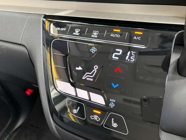 ���s�A�m�u���b�N�����{�����^�b�`�p�l�����I�[�g�G�A�R�����g�����肪�悭�Čy���^�b�`���邾���ő��삪�ł��܂�!