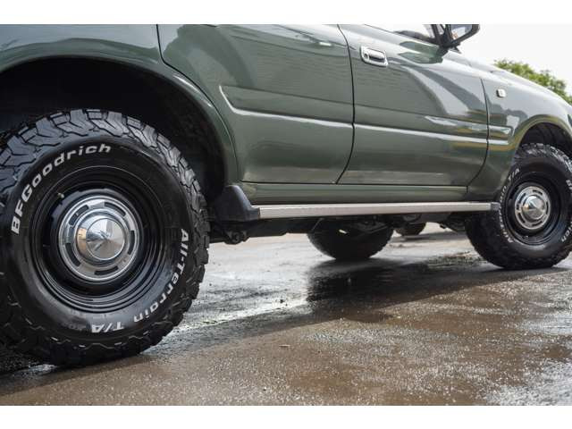 �f�B�[���N���X�J���g���[�A���~�z�C�[���ƃO�b�h���b�aKO2�^�C���̑g�ݍ��킹�ɂȂ�܂��B