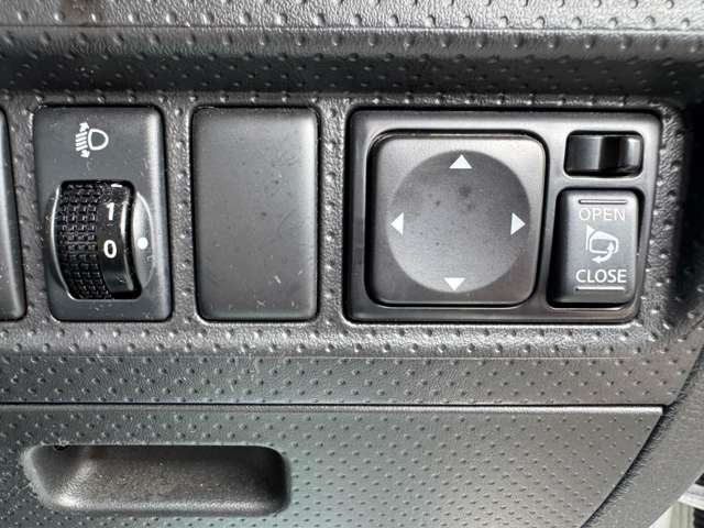 �����q�l�̃J�[���C�t������`�������Ē����܂������q�l�̂��v�]���ł��邾���ڂ������������āA�������ł���悤�w�͒v���܂��B�Ԍ��E�C���E���h���ȂǁA���C�y�ɂ��A��������!