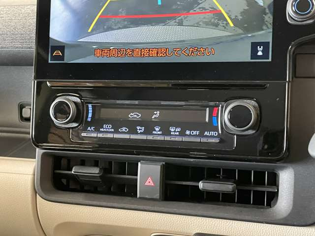 ���D�݂̃I�v�V�����𑕒����Č�[�Ԃ��邱�Ƃ��\�ł��B�i�r�E�o�b�N�J�����EETC�E��ȃt���b�v�_�E�����j�^�[�E�R�[�e�B���O�E�V�[�g�J�o�[�E�h���C�u���R�[�_�[�E�G���W���X�^�[�^�[ �ȂǂȂǎ戵����!