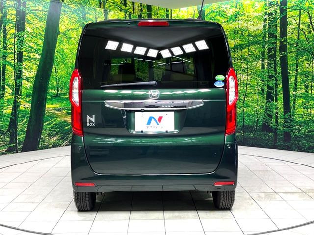 安心の最長10年・走行無制限保証(有償)をご用意。保証内容も充実はもちろん、無料点検&オイル交換や、年中無休の全国・24時間ロードサービスも付帯されておりますのでご安心下さい。