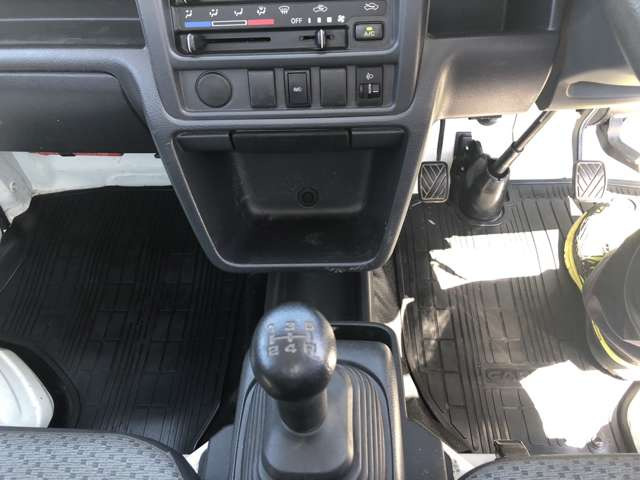 キャリイKC エアコン パワステ 4WD