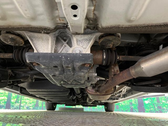 下回りがきれいなうちに、防錆加工の施工がオススメ。降雪地域はもちろん、沿岸部にお住いの方や、趣味でマリン・ウィンタースポーツをされる方にご好評いただいております。