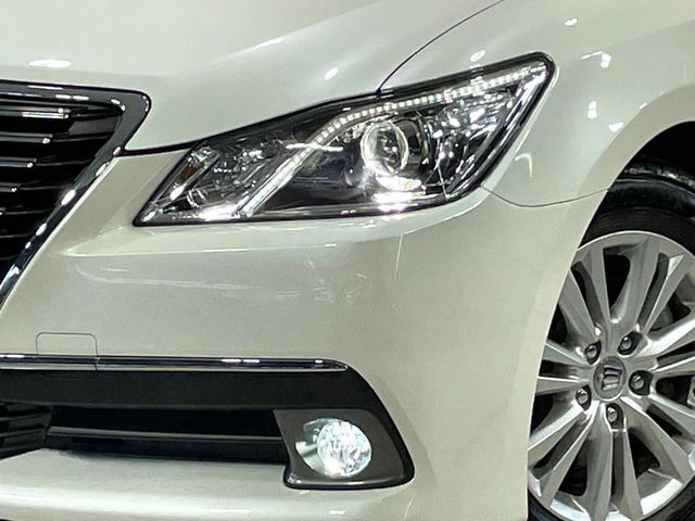 �yHID�w�b�h���C�g�z���ɖ��邭�O�����Ƃ炵�Ă����̂ŁA���V����Ԃ̑��s�������E�ǍD�ň��S���Ă���肢�������܂��B