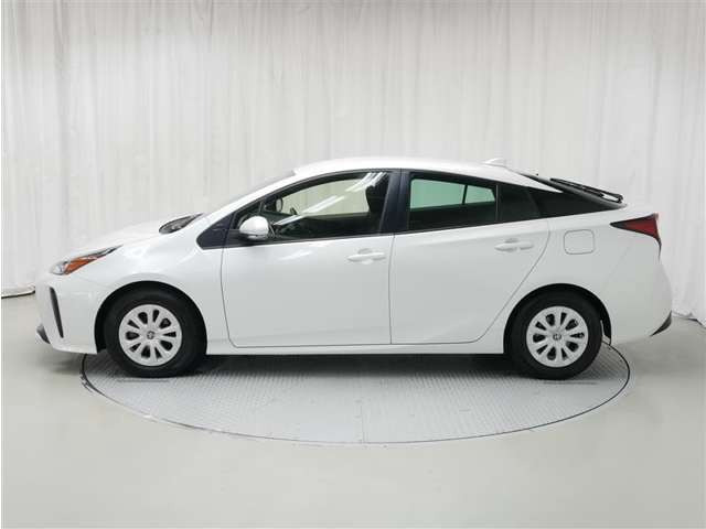 プリウス1.8 S E-Four 4WD