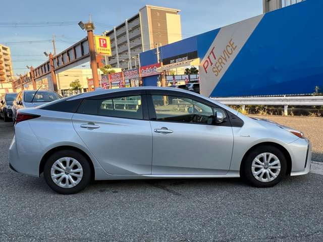 �O���[�v���݌ɐ�200��ȏ�!!�L�x�ȍ݌ɂ̒����炨�q�l�ɂ҂�����Ȉ�������Ă������܂�!!