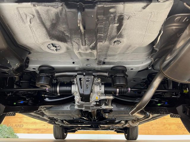 下回りがきれいなうちに、防錆加工の施工がオススメ。降雪地域はもちろん、沿岸部にお住いの方や、趣味でマリン・ウィンタースポーツをされる方にご好評いただいております。