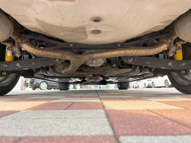 下回りがきれいなうちに、防錆加工の施工がオススメ。降雪地域はもちろん、沿岸部にお住いの方や、趣味でマリン・ウィンタースポーツをされる方にご好評いただいております。