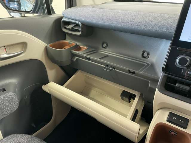 �S�ԃN���[�j���O�ς�!�ڗ����A����A�ւ���ȂǂȂ��R���f�B�V�����ǍD�ł�!!