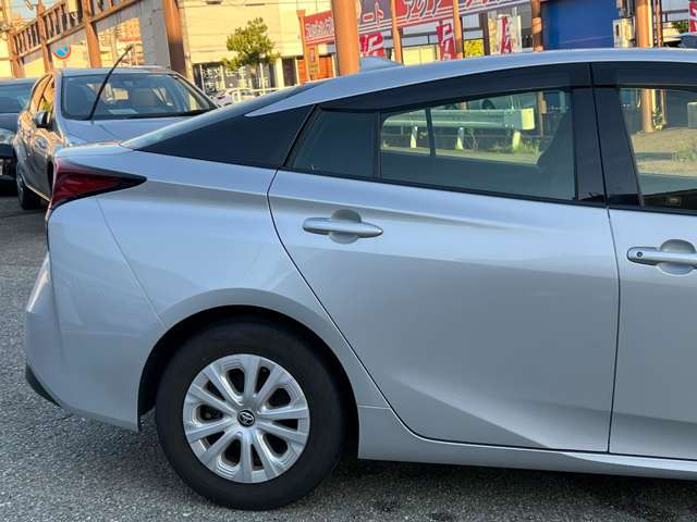 ���Ђ́A���q���܂̃j�[�Y�ɂ������o����悤�A�L�x�ȎԎ����葵���Ă���܂��B����芷���̍ۂ��A����A��낵�����肢�������܂��B