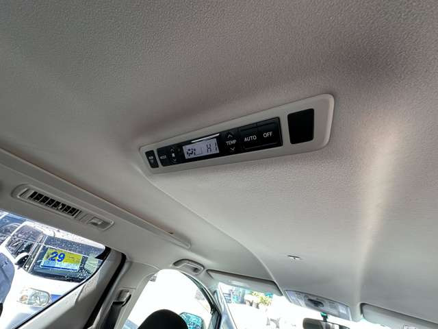 ���S���u���[��