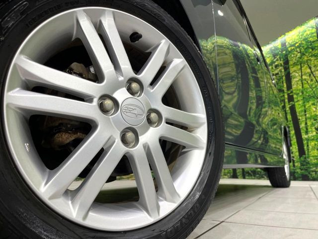 �y����15�C���`�A���~�z�C�[���z�O�ςɃ}�b�`���������A���~�z�C�[���𑕒����Ă���܂��B�e��ЊO�A���~�z�C�[����A�X�^�b�h���X�^�C�����戵�����Ă���܂��B���񂲑��k����������