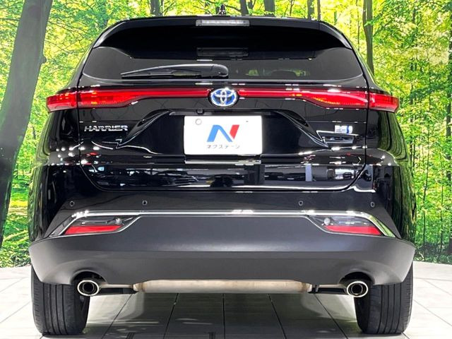 安心の最長10年・走行無制限保証(有償)をご用意。保証内容も充実はもちろん、無料点検&オイル交換や、年中無休の全国・24時間ロードサービスも付帯されておりますのでご安心下さい。