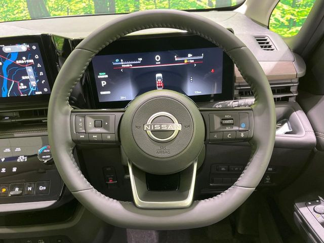 �y�����v�����X�e�A�����O�z�㎿�Ȋv���g�p���邱�ƂŁA��ɂ����������݂ƂĂ��^�]���₷���n���h���ł���