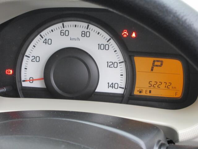 �V���v���Ō��₷���f�U�C���̃��[�^�[�p�l���ł��B�Ԃ̏�񂪕\�������厖�ȏꏊ�����炱�����₷������؂ł��ˁB