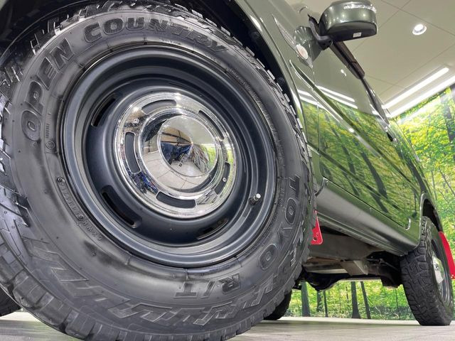 【16インチアルミホイール】外観にマッチしたアルミホイールを装着しております。各種アルミホイールや、スタッドレスタイヤも取扱いしております。是非ご相談ください♪