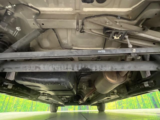 下回りがきれいなうちに、防錆加工の施工がオススメ。降雪地域はもちろん、沿岸部にお住いの方や、趣味でマリン・ウィンタースポーツをされる方にご好評いただいております。