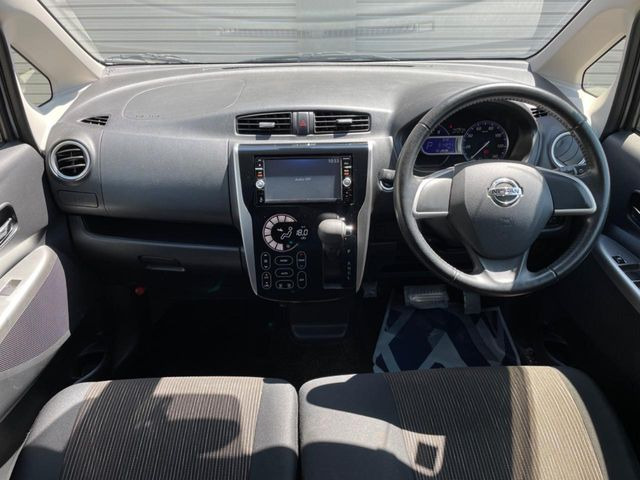 グループ総在庫数約30,000台!!全国の系列店からメーカー・車種問わずご紹介出来るので、あなたにピッタリのお車が見つかるはずです♪まずはお問い合わせ下さい☆