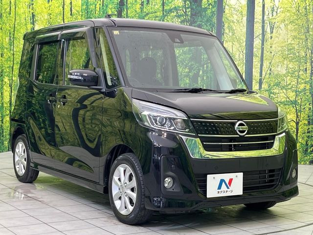 大好評のボディコーティング「弾スプラッシュコート」もご納車までに施工可能。通常のガラスコートと異なる、耐久年数6年の無機質ガラスコーティングが、ボディをキレイな状態に保ってくれます。