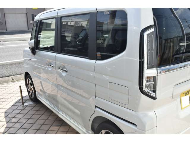 スペーシアカスタムハイブリッド(HYBRID)  XS