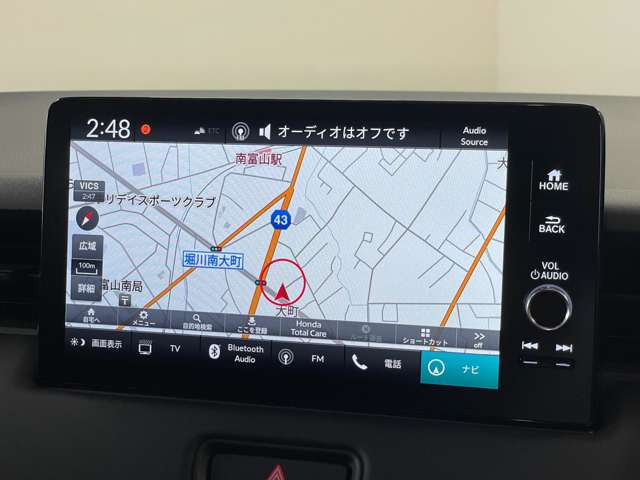 純正ナビ、社外ナビなども取り付け可能です!大きなサイズのナビを付けたい方はお気軽にお尋ねください!!