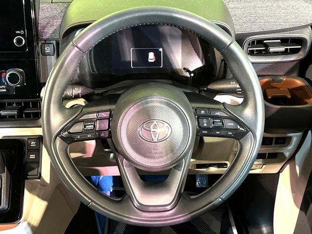 �y�����v�����X�e�A�����O�z�㎿�Ȋv���g�p���邱�ƂŁA��ɂ����������݂ƂĂ��^�]���₷���n���h���ł���