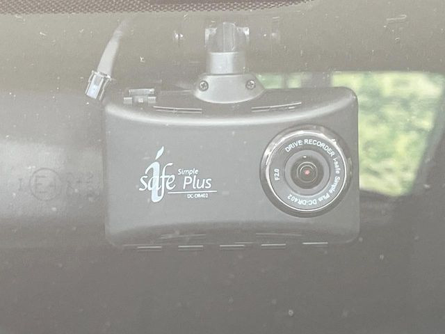 �y�h���C�u���R�[�_�[�z���S�E���S�ȃJ�[���C�t�ɕK�{�̃h���C�u���R�[�_�[�𑕔�!���s���͂������A������^�]�⎖�̂ɑ��������ۂ̏󋵂��f���ŋL�^���A����̃��X�N�ɔ����܂��B