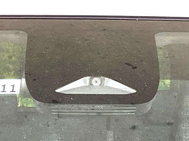 �y�g���^�Z�[�t�e�B�Z���X�z���s���ɑO���̎ԗ�����F�����A�Փ˂������Ȏ��͌x��ƃu���[�L�ŏՓˉ���Ɣ�Q�y�����A�V�X�g�B�����S�Ƀh���C�u�����y���݂��������܂��B