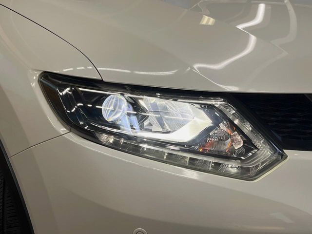 �yLED�w�b�h���C�g�z���V����ԑ��s�����ǍD�Ȏ��E���m�ۂ����S���ĉ^�]�ł��鍂�P�xLED�w�b�h���C�g�𑕔�!�_�����x�������A����d�͂��}�����Ă��܂��B