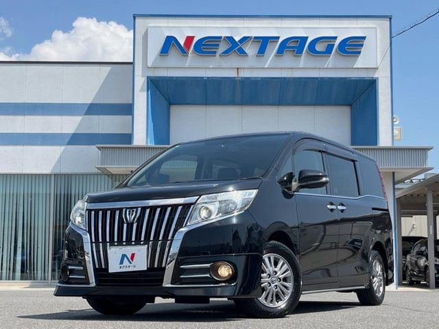 ☆全国のネクステージからお取り寄せが可能※!遠方の店舗に展示してあるクルマが気になる場合も、最寄りの店舗でご覧いただくことが可能です!是非私たちに要望をお聞かせください!※別途費用