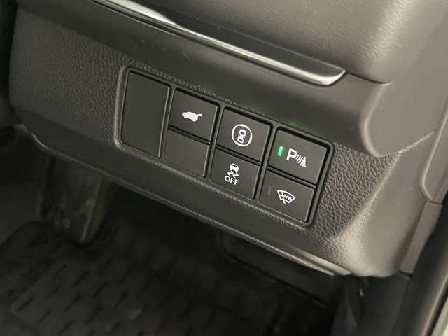 お車の機能や安全装備に関して気になる方は、ぜひ一度ご来店ください!その場でスタッフがご説明可能です!