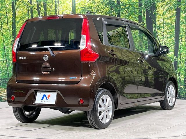 ☆全国のネクステージからお取り寄せが可能※!遠方の店舗に展示してあるクルマが気になる場合も、最寄りの店舗でご覧いただくことが可能です!是非私たちに要望をお聞かせください!※別途費用