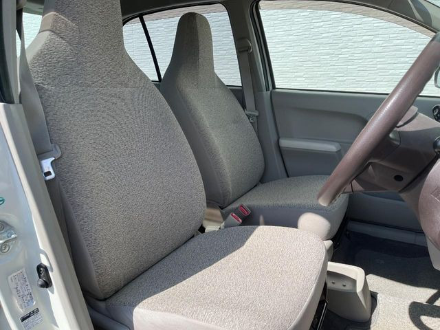 �^�]�ȃV�[�g���͎g�p�������Ȃ��A�ǍD�ȏ�ԂƂȂ��Ă��܂��B���J�Ɏg���Ă������Ƃ��悭�킩��܂��ˁB