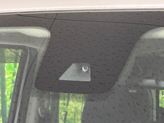 �y�O�He-Assist�z���s���ɑO���̎ԗ�����F�����A�Փ˂������Ȏ��͌x��ƃu���[�L�ŏՓˉ���Ɣ�Q�y�����A�V�X�g�B�����S�Ƀh���C�u�����y���݂��������܂��B