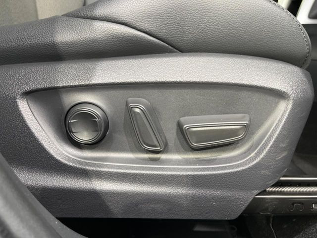 �y�p���[�V�[�g�z�X�C�b�`��ŊȒP�ɃV�[�g�̔��������\!�d��������͂�����܂���!���K�ȃV�[�g�|�W�V�����ɃZ�b�g���āA���K�ȃh���C�u�����y���݂��������B