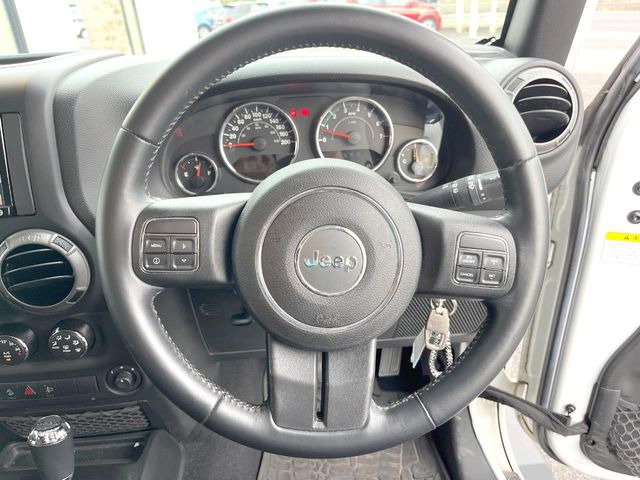 ���n���h�����̃X�������Ȃ��A���ꂢ�ȏ�Ԃ��ێ����Ă���܂��B�e�X�C�b�`���̓�����m�F�ς݂ł��B