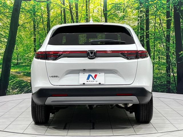 安心の最長10年・走行無制限保証(有償)をご用意。保証内容も充実はもちろん、無料点検&オイル交換や、年中無休の全国・24時間ロードサービスも付帯されておりますのでご安心下さい。