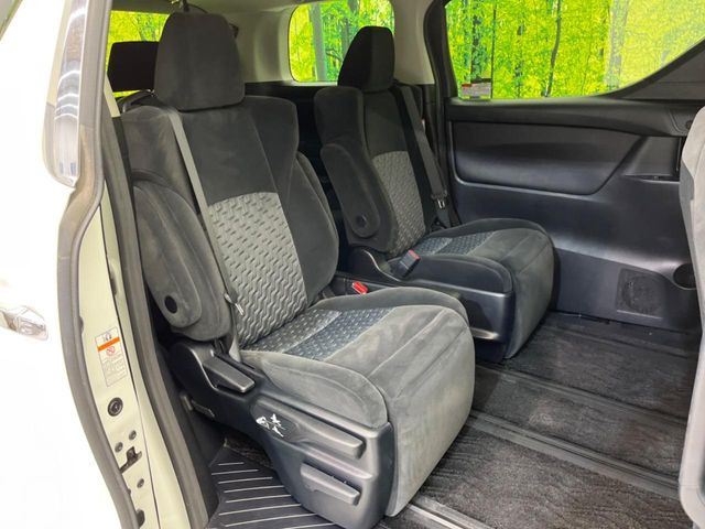 ���ڒ����̓E�H�[�N�X���[�ƂȂ��Ă���܂��B���ڂƎO��ڂ̈ړ�����~�肪�Ƃ��Ă��y�ɂȂ�̂ŁA���~��̍ۂ��X�g���X�������邱�Ƃ͂���܂����