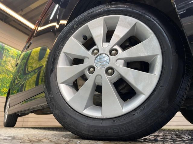 【純正14インチアルミホイール】外観にマッチした純正アルミホイールを装着しております。各種社外アルミホイールや、スタッドレスタイヤも取扱いしております。是非ご相談ください♪