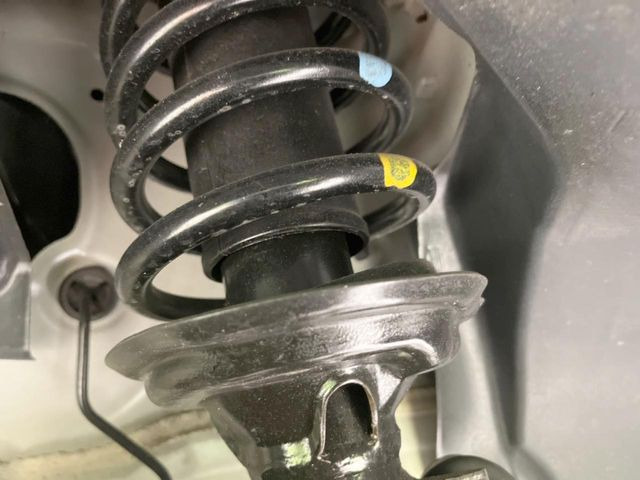 下回りの劣化予防の為の防錆加工の施工も承っております。降雪地域はもちろん、沿岸部にお住いの方や、趣味でマリン・ウィンタースポーツをされる方に大変好評いただいております。