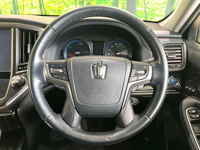 �y�����v�����X�e�A�����O�z�㎿�Ȋv���g�p���邱�ƂŁA��ɂ����������݂ƂĂ��^�]���₷���n���h���ł���