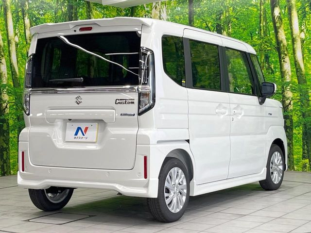 ☆全国のネクステージからお取り寄せが可能※!遠方の店舗に展示してあるクルマが気になる場合も、最寄りの店舗でご覧いただくことが可能です!是非私たちに要望をお聞かせください!※別途費用