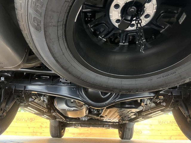 ����肪���ꂢ�Ȃ����ɁA�h�K���H�̎{�H���I�X�X���B�~��n��͂������A���ݕ��ɂ��Z���̕���A��Ń}�����E�E�B���^�[�X�|�[�c���������ɂ��D�]���������Ă���܂��B