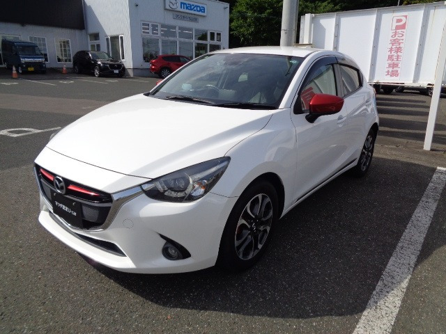 デミオ1.5 XD ブラック レザー リミテッド