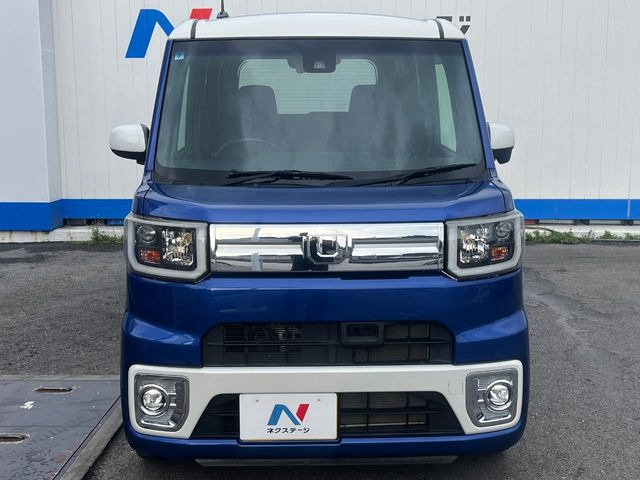 弊社では、全車『修復歴なし』のお車のみ取り扱っております。専任バイヤーによる厳選した仕入れの後、入庫後の車両チェックを行い、ネクステージが認定した高品質な中古車をご提供しております。