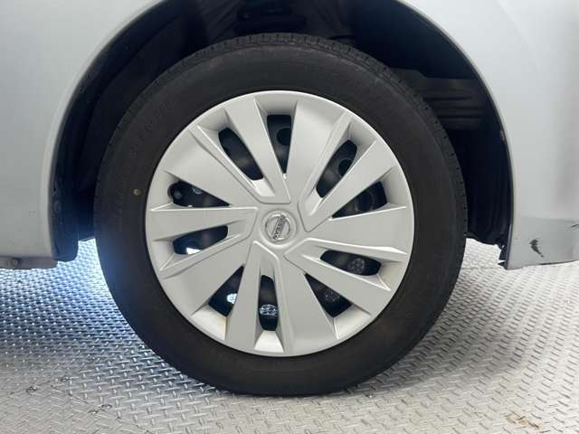 �C���f�B�I�x�R�ł͗l�X�ȃ��[�J�[�̃^�C���A�A���~�z�C�[������舵���Ă���܂�!�������X�^�b�h���X�^�C�����i���ł��񋟉\!!